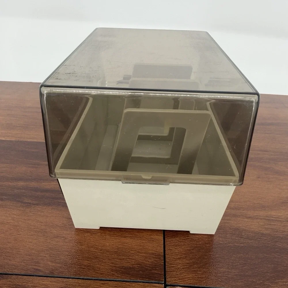Vintage 5.25 Floppy Disk Plastic Storage Box Case Holder Organizer Retro